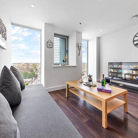 Beautiful Living Sleep 7 In London Bp34 Apartment Exterior photo